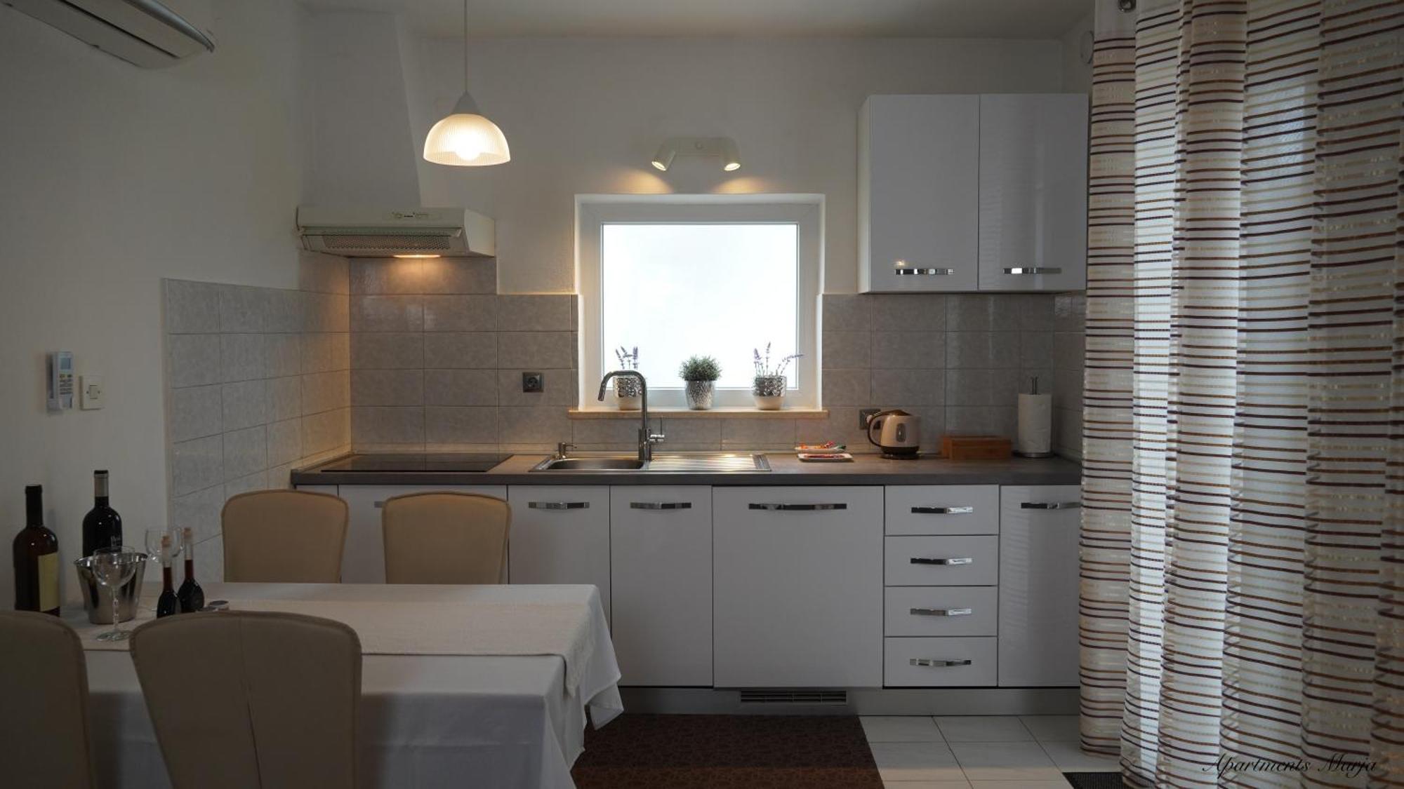 Apartments Marja Нивице Экстерьер фото